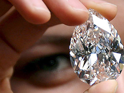 Πωλούνται τα κοσμήματα της Χριστίνας Ωνάση