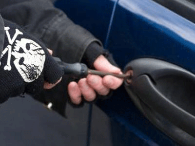 Δεκαπεντάχρονος έκλεβε αυτοκίνητα στην ανατολική Αττική