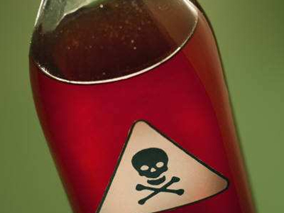 Ποτό – δηλητήριο σκότωσε 25 ανθρώπους στην Ινδονησία