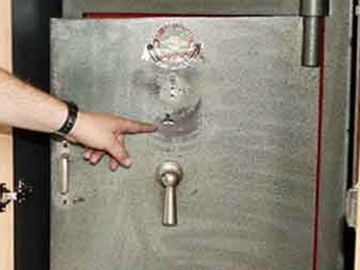 Διάρρηξη στο Δημαρχείο Αγίων Αναργύρων