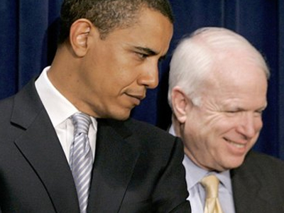 Μειώνεται η διαφορά Ομπάμα- Μακέιν