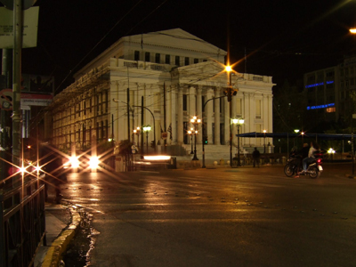 Συμπλοκή Αλβανών στον Πειραιά με απούσα την αστυνομία