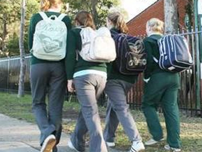 Τσαντάκηδες μαχαίρωσαν μαθήτρια στον Άγιο Δημήτριο