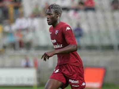 Παρουσίασε τον Dino Djiba ο Πανσερραϊκός