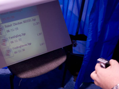 Logic Bolt…το πρώτο κινητό τηλέφωνο με projector!