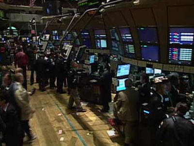 “Σύννεφα” πάνω από τη Wall Street