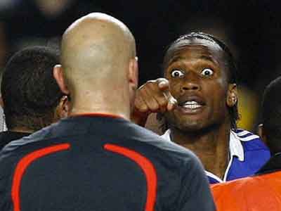 «Καμπάνα» σε Drogba και Bosingwa από την UEFA