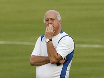 Καστάν: Αντιμετωπίζουμε την Ελλάδα με σεβασμό