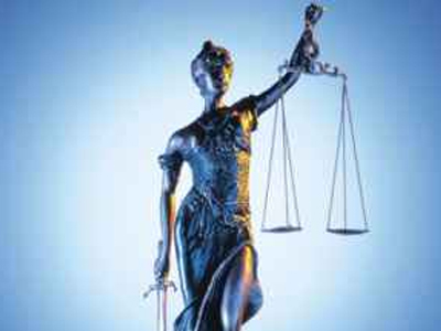 «Καμπάνα» σε δικηγόρο γιατί δεν επέστρεφε δανεικά