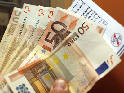 Σταθερά απαισιόδοξοι οι Έλληνες μεταξύ των Ευρωπαίων