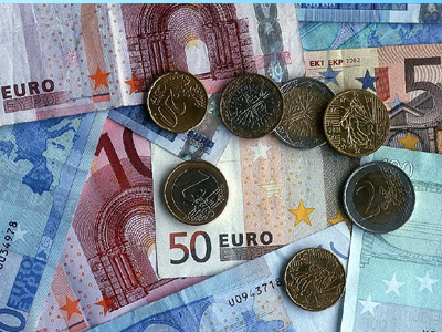 Απάτη 570.000 ευρώ από διαδικτυακή εταιρεία συναλλάγματος