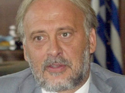 Αμύνεσθαι περί… έδρας