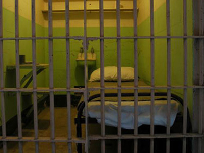 Περιορίζονται οι… προφυλακίσεις