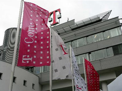 Σάλος για τους κοριούς της Deutsche Telekom
