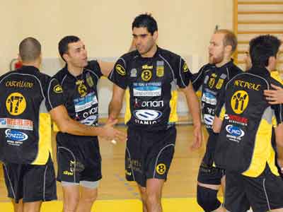 Βόλεϊ: Ξανά στα «κίτρινα» ο Σαρικεΐσογλου