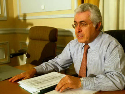 Επιμένει στις καταγγελίες κατά Α. Παυλίδη, ο Φ. Μανούσης