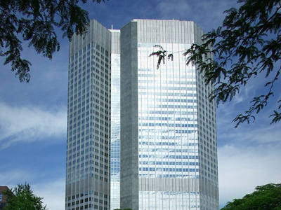 «Τρομοκρατεί» την Ευρώπη ο αυξανόμενος πληθωρισμός