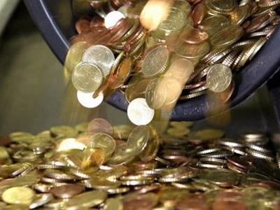 Βολές από τον διεθνή Τύπο κατά της ελληνικής οικονομίας