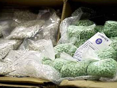 Τα τσιγάρα και οι εφημερίδες ήταν μόνο η “βιτρίνα”