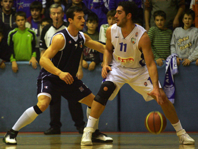 «Κλίμα τρομοκρατίας στα Τρίκαλα» καταγγέλλει το Αιγάλεω