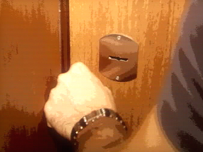 Εγκληματικότητα: «Έτσι μπήκαν στο σπίτι μου»