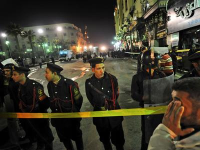 Πατέρας σκότωσε την κόρη του γιατί της τηλεφώνησε ο φίλος της