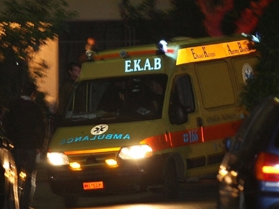 Νεκρός ο 24χρονος οδηγός αυτοκινήτου που προσέκρουσε σε δέντρο