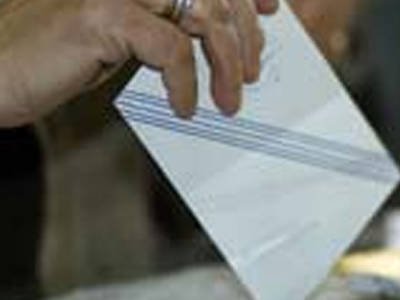 Άνοιξαν οι κάλπες στην Αυστρία