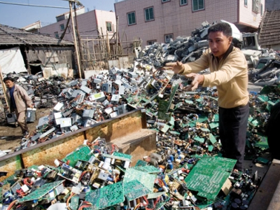 Σκάνδαλο με επικίνδυνα ηλεκτρονικά απόβλητα