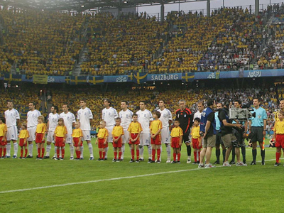 Αποζημίωσε τους συλλόγους η ΟΥΕΦΑ