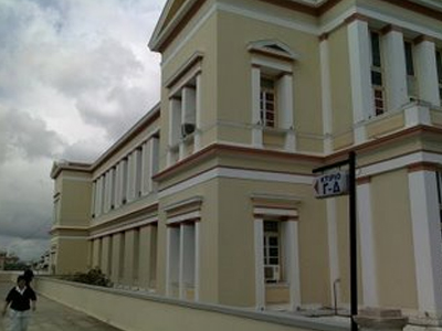 Έπεσε τσιμεντένια πλάκα την ώρα χειρουργείου στο «Ελπίς»