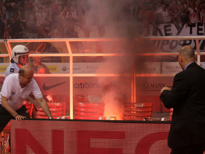 Επεισόδια και παράταση στην αγωνία