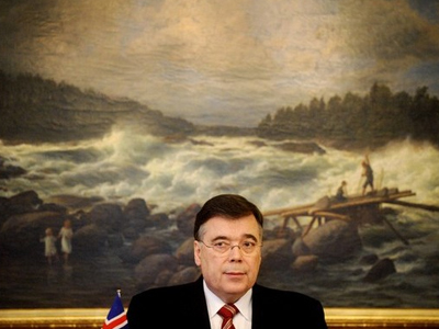 ”Έπεσε” και επίσημα η κυβέρνηση της Ισλανδίας