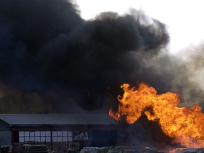 Πυρκαγιά σε εργοστάσιο στα Γιαννιτσά