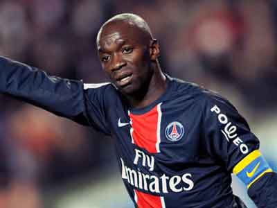 Παραμένει στην Paris Saint-Germain ο Makelele