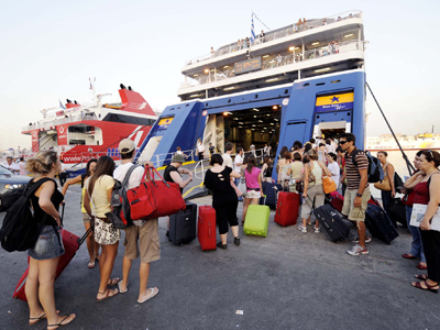 Όπου φύγει-φύγει οι Αθηναίοι