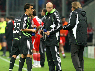 Νοκ-άουτ ο Καναβάρο