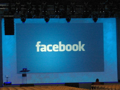 Την ”ανέβασε” γυμνή στο Facebook για εκδίκηση