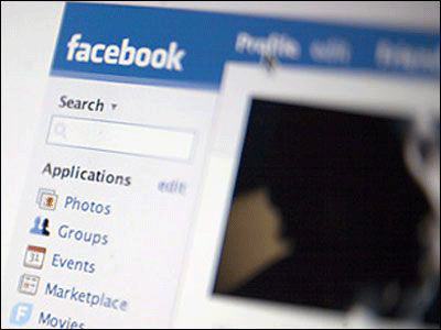 Κυκλώματα πορνείας  και στο Facebook;