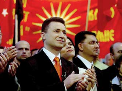 Εμμένει στη λύση του δημοψηφίσματος ο Nikola Gruevski