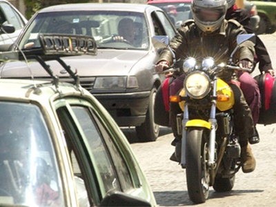 «Στη φάκα» δύο τσαντάκηδες