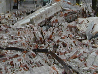 Κατέρρευσε στέγη στου Ψυρρή