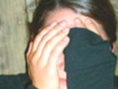 Ανήλικοι κατηγορούνται ότι βίασαν και βιντεοσκόπησαν 13χρονη