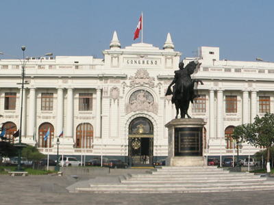 Περού: «Φρένο» στις πολυεθνικές