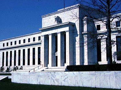 Εξαγοράζει χρέη τώρα η αμερικανική τράπεζα