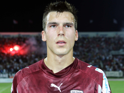 Και επίσημα στη Μπόχουμ ο Φερνάντες