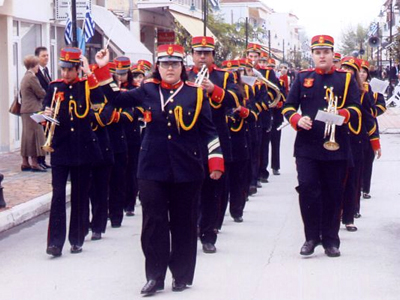 Τσιγγάνοι «έγδυσαν» τη φιλαρμονική ορχήστρα Τρικάλων