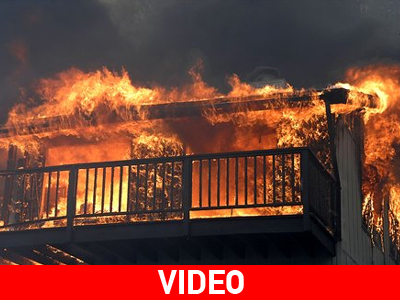 Μαίνεται η πυρκαγιά στη Σάντα Μπάρμπαρα