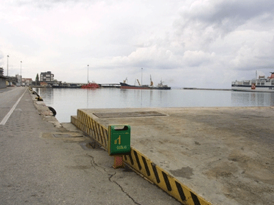 Μεθυσμένος οδηγός τράκαρε στο λιμάνι της Κέρκυρας