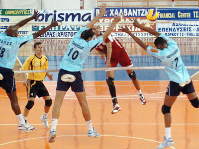 Νίκησε στη Σύρο ο Φοίνικας, 3-2 τον Απόλλωνα